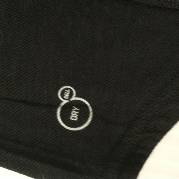 Like new! Puma tee with dry cell technology - Picture 4 of 4